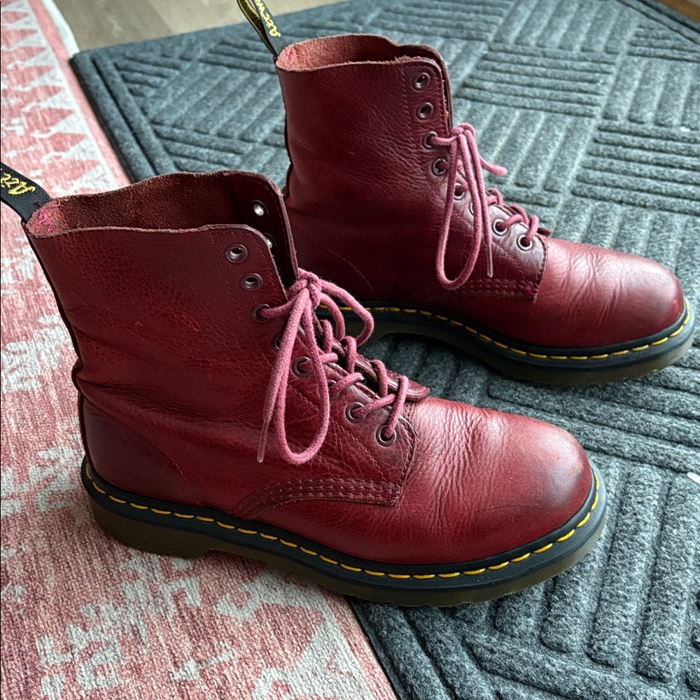 Dr Martens pascal cherry red boots